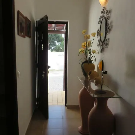 El Alcazar * كارفويرو