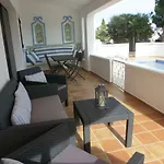El Alcazar بيت للعطل